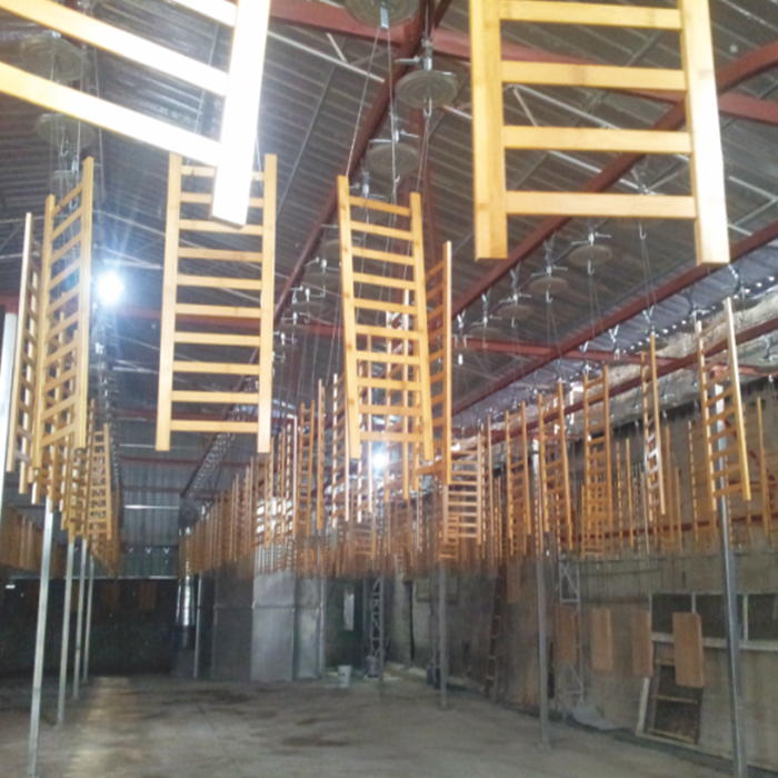 Solid wood spraying equipment