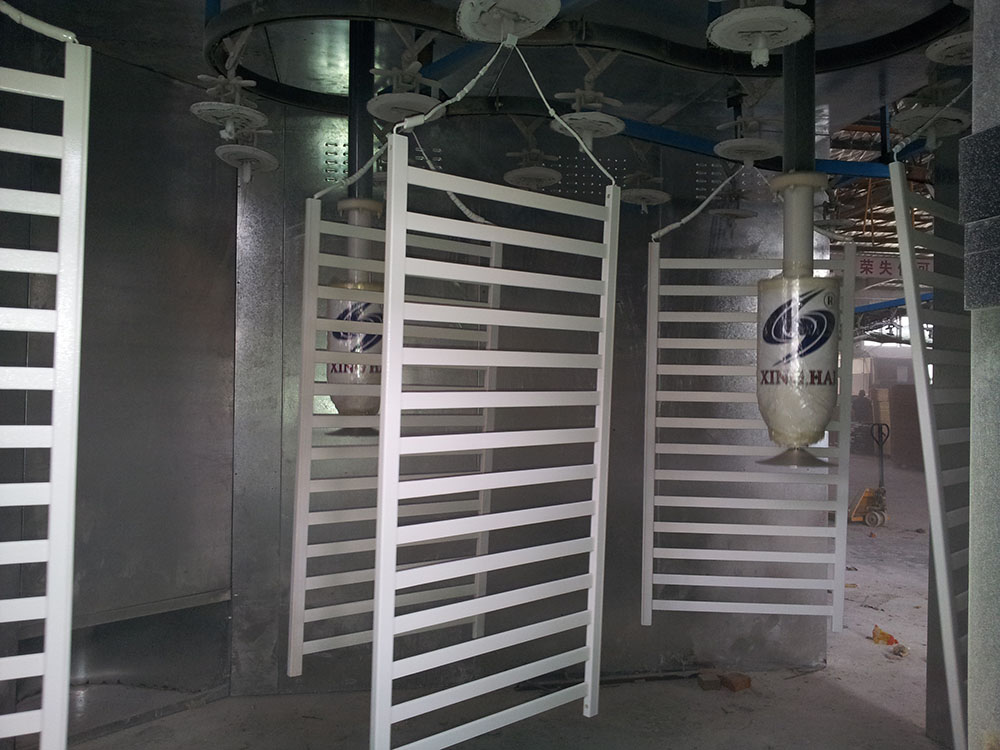 Electrostatic spraying of crib