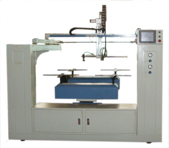 Five-axis spraying machine